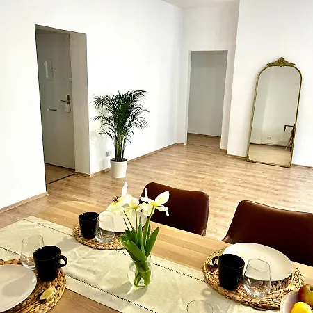 Design - Parking - Kingsize-bett - 2x Bad - Zentrum Apartament