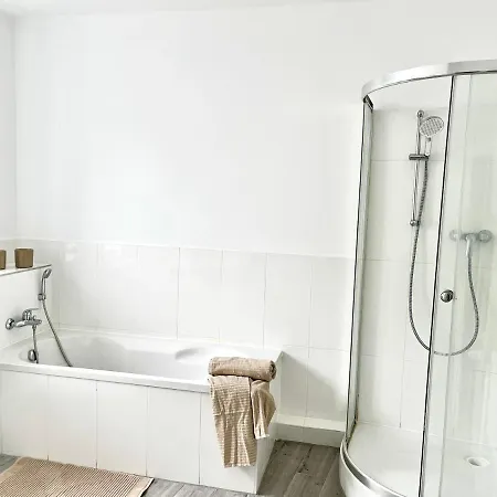 Design - Parking - Kingsize-bett - 2x Bad - Zentrum * هانوفر