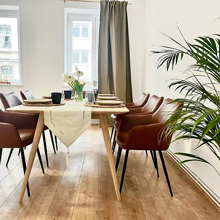 Design - Parking - Kingsize-bett - 2x Bad - Zentrum *