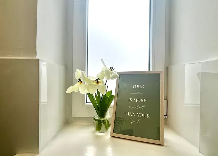 Design - Parking - Kingsize-bett - 2x Bad - Zentrum דירה